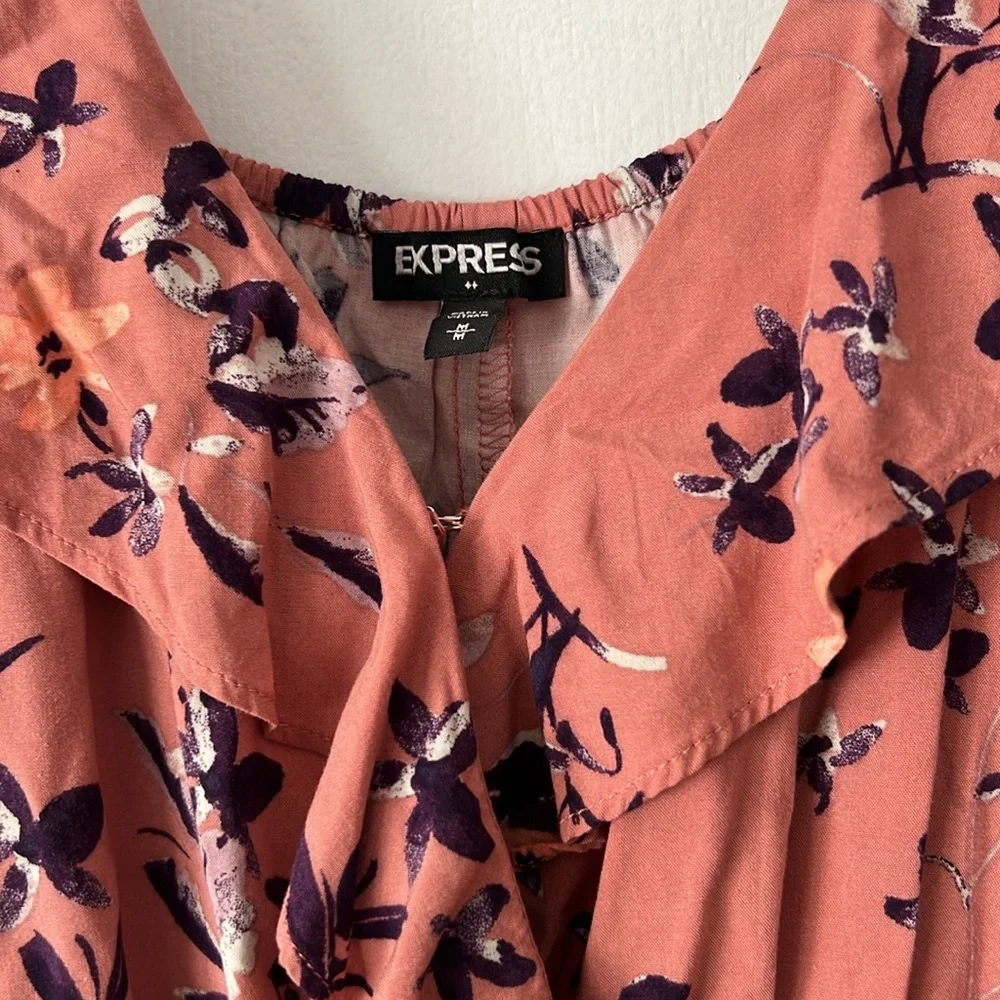 Express Ruffle Dress - Picture 2 of 4